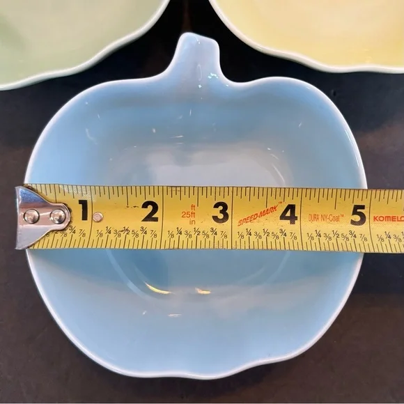 Horchow Apple Shaped Bowls Japan 5” Set of 3 Vintage Green, Yellow, Blue Pastel - Picture 4 of 7